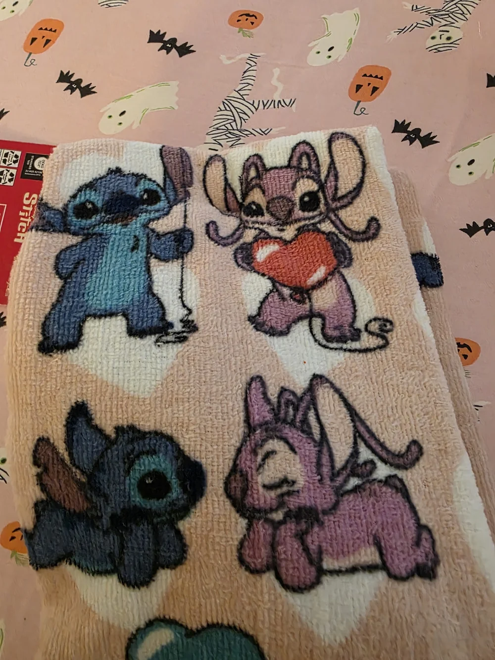 Disney Hand Towel - Lilo And Stitch Pink & Blue Heart Design